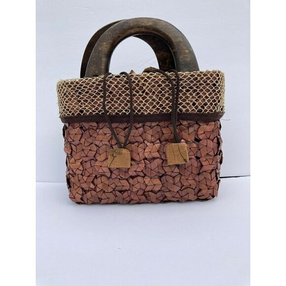 Woven ‘Basket’Lined Handbag w/ Wood Handles.Lined Drawstring Closure. 9.5x8.5x3. - Picture 8 of 8